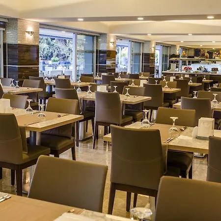 Avena & Hotel 4*