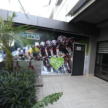 Avena & 4* 阿拉尼亚