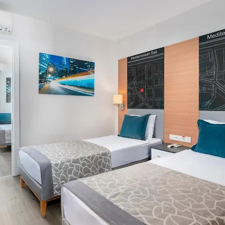 Hotel Avena &