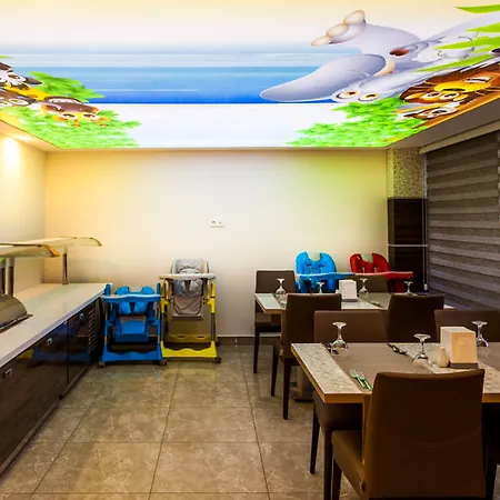 Hotel Avena &