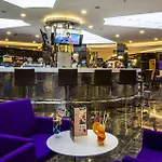 Otel Avena & 4*
